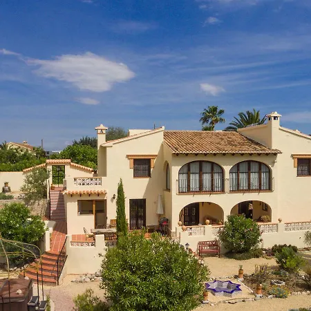 Villa Belvilla By Oyo Casa El Paraiso *